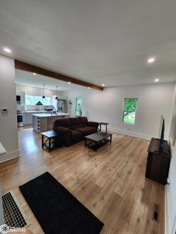 412 3rd Street NW Buffalo Center IA 50424