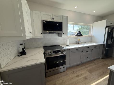 412 3rd Street NW Buffalo Center IA 50424