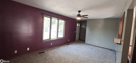 446 W O Street Forest City IA 50436