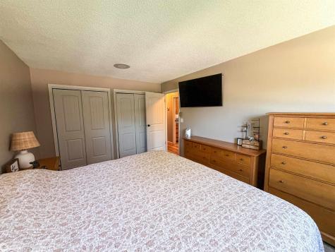 113 18th Avenue NE Hampton IA 50441