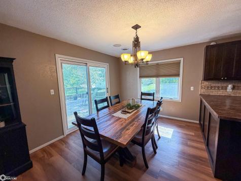113 18th Avenue NE Hampton IA 50441