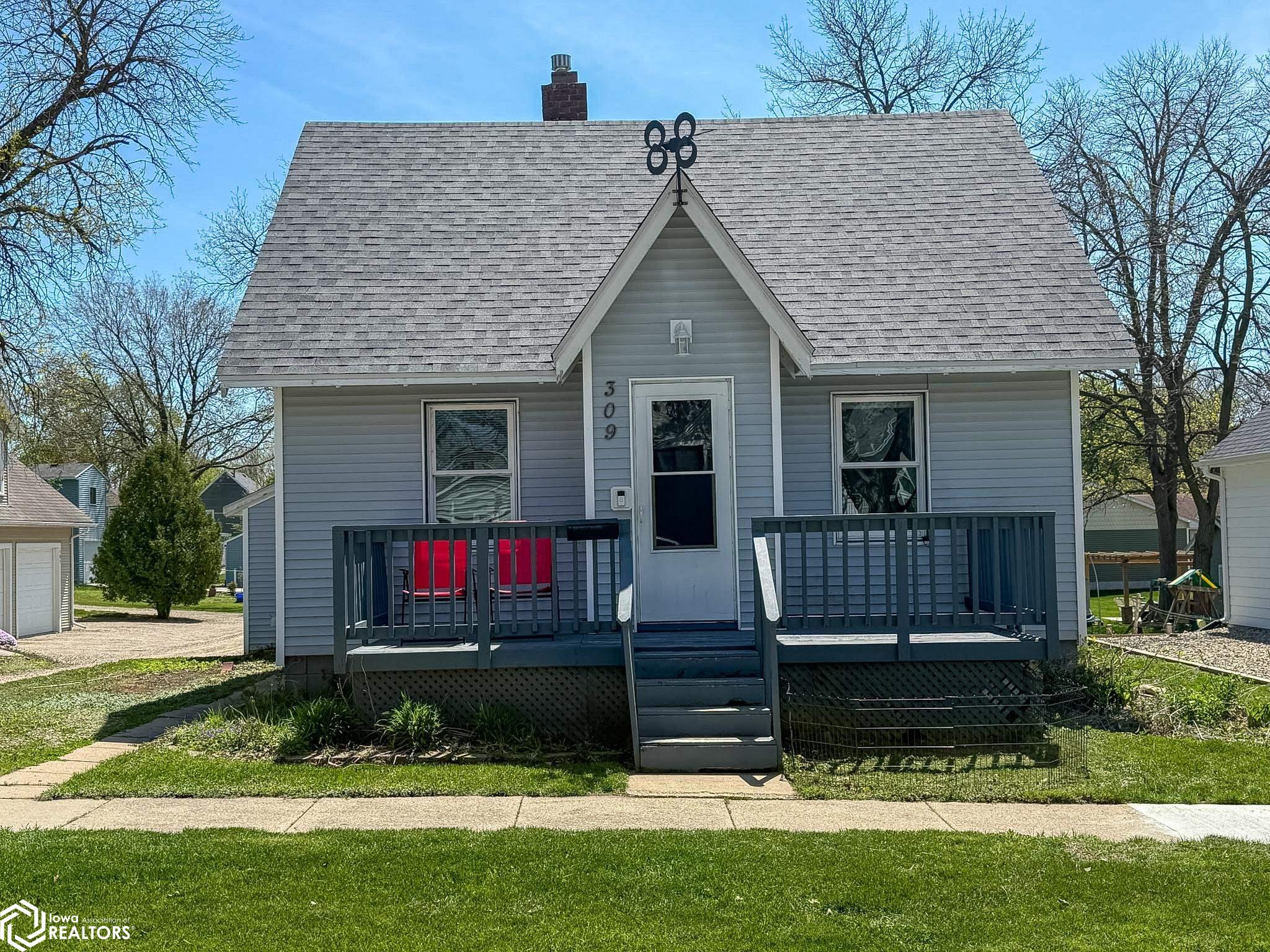 309 5th Avenue S Clear Lake IA 50428
