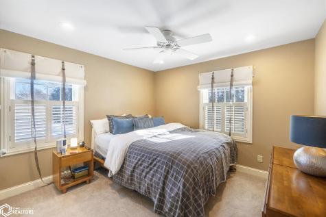 500 18th Street W Clear Lake IA 50428