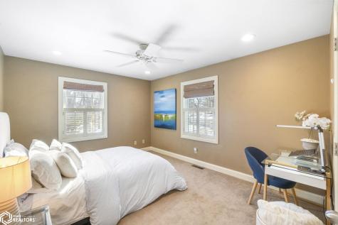 500 18th Street W Clear Lake IA 50428