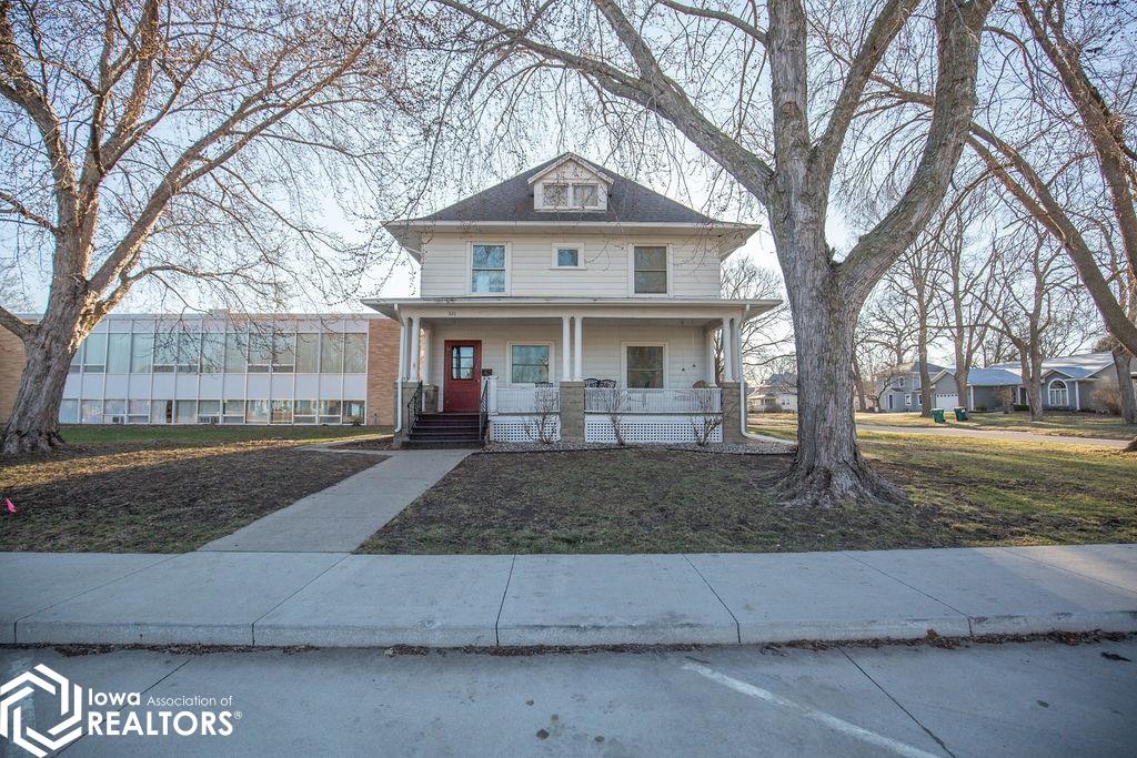 321 S Moore Street Algona IA 50511
