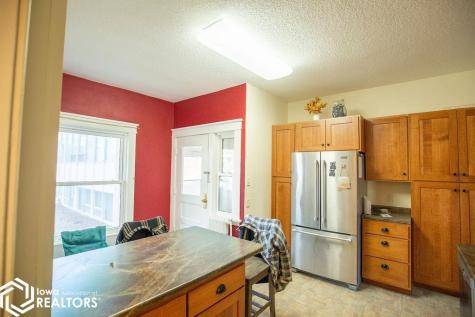 321 S Moore Street Algona IA 50511