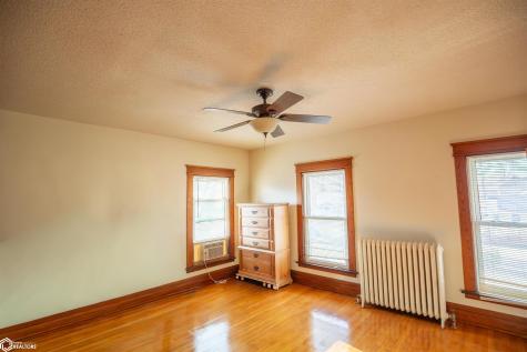 321 S Moore Street Algona IA 50511