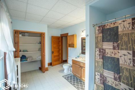 321 S Moore Street Algona IA 50511