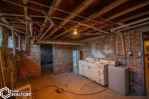 321 S Moore Street Algona IA 50511