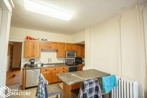 321 S Moore Street Algona IA 50511