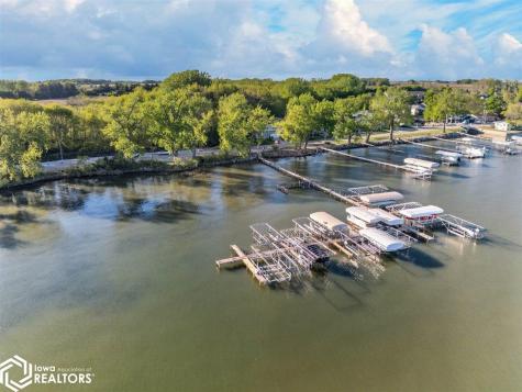 20 Lido Road Clear Lake IA 50428