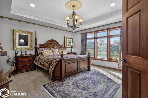 20 Lido Road Clear Lake IA 50428