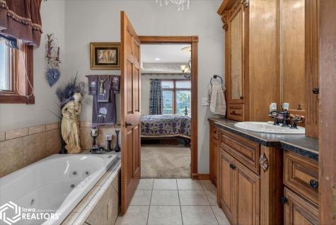 20 Lido Road Clear Lake IA 50428