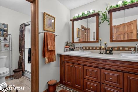 20 Lido Road Clear Lake IA 50428