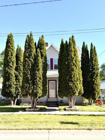 212 12th Street NW Mason City IA 50401