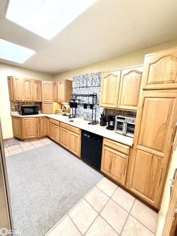 212 12th Street NW Mason City IA 50401