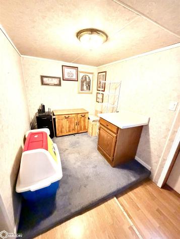 212 12th Street NW Mason City IA 50401