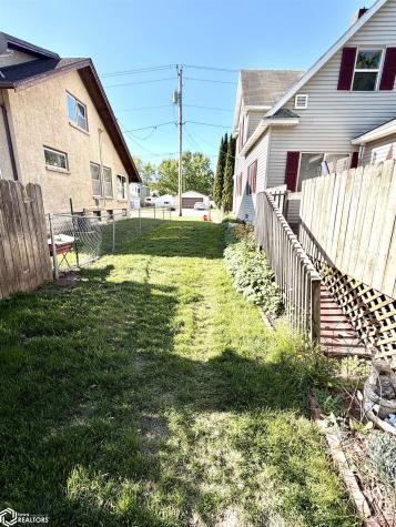 212 12th Street NW Mason City IA 50401