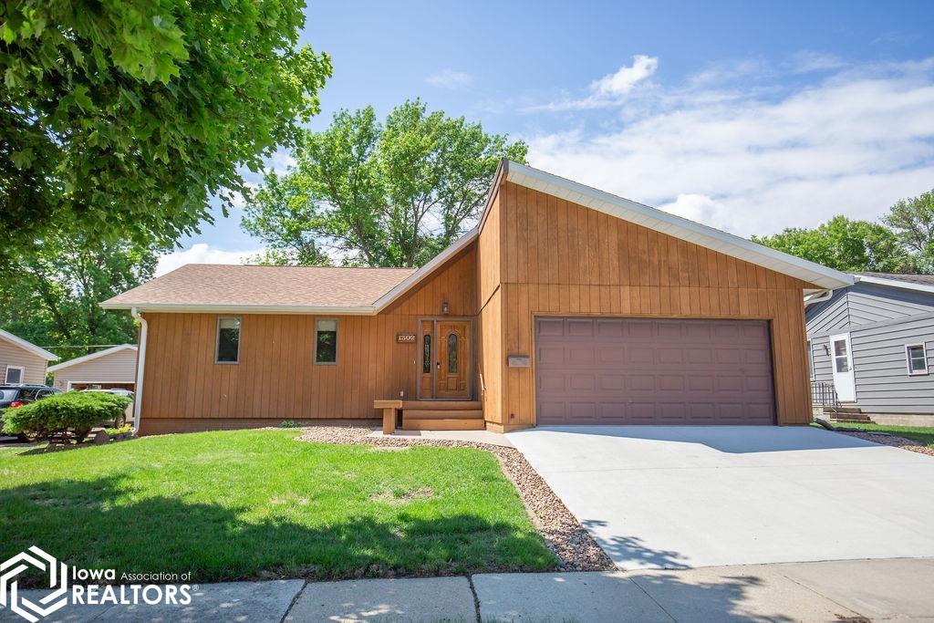 1302 E Linden Street Algona IA 50511