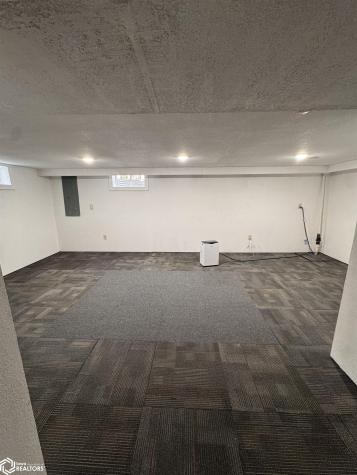 1806 Custer Street Iowa Falls IA 50126