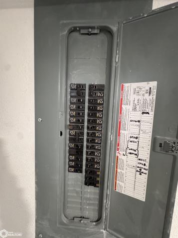 1806 Custer Street Iowa Falls IA 50126