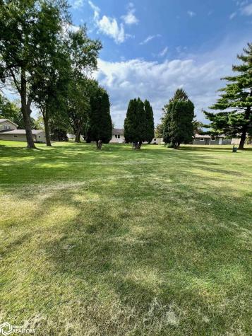 620 Maple Lane Clarion IA 50525