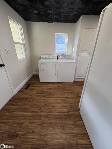 209 2nd Street SW Hampton IA 50441