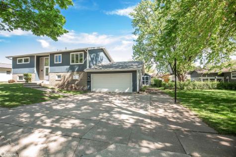 711 E Chubb Street Algona IA 50511