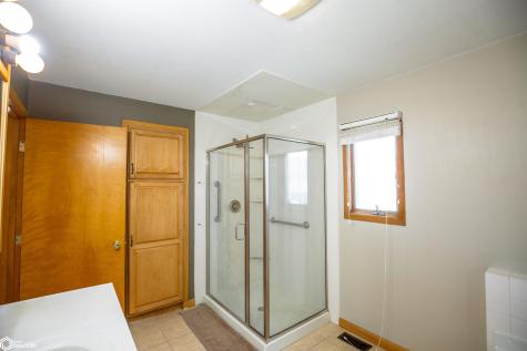 711 E Chubb Street Algona IA 50511