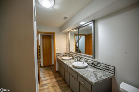 711 E Chubb Street Algona IA 50511