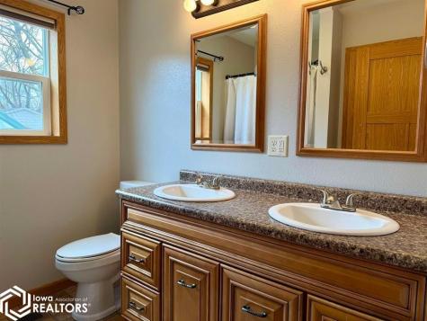 1205 1st Avenue S Northwood IA 50459