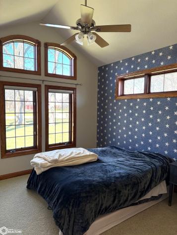 402 Timber Estates Algona IA 50511