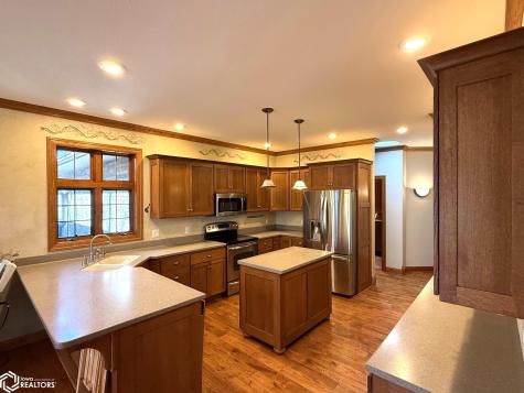 402 Timber Estates Algona IA 50511