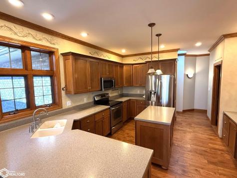 402 Timber Estates Algona IA 50511