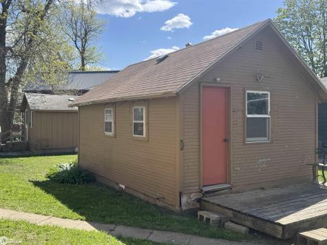 423 N Shore Drive Clear Lake IA 50428