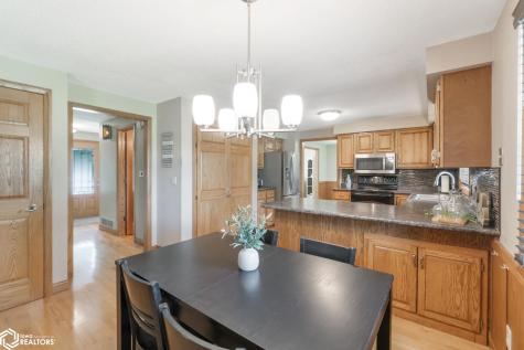 5 Quarry Road Mason City IA 50401