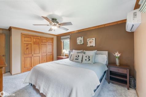 5 Quarry Road Mason City IA 50401