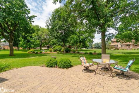 5 Quarry Road Mason City IA 50401