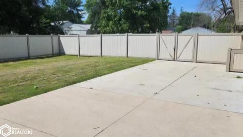 1000 1st Street SE Clarion IA 50525