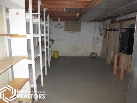 1104 1st Street SE Belmond IA 50421