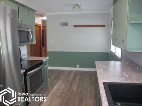 1104 1st Street SE Belmond IA 50421