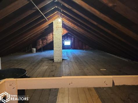 1025 2nd Street NW Mason City IA 50401