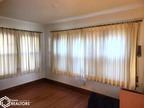 1025 2nd Street NW Mason City IA 50401