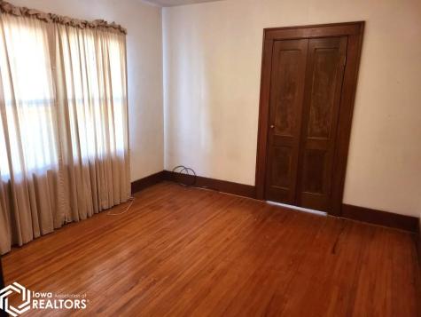 1025 2nd Street NW Mason City IA 50401