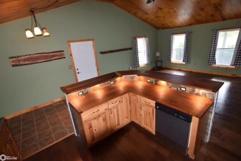 219 8th Avenue SE Clarion IA 50525