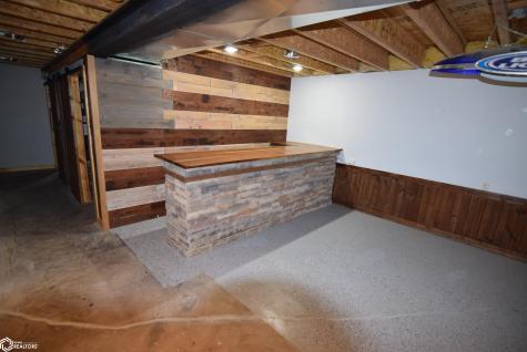 219 8th Avenue SE Clarion IA 50525