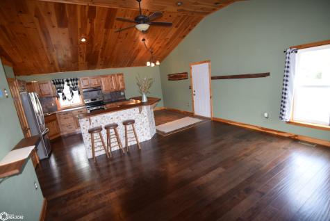 219 8th Avenue SE Clarion IA 50525