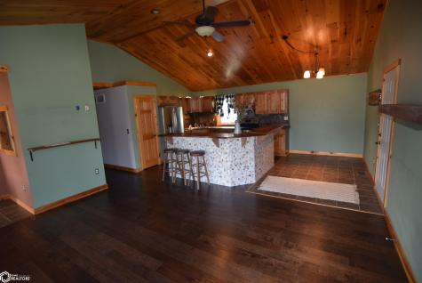 219 8th Avenue SE Clarion IA 50525