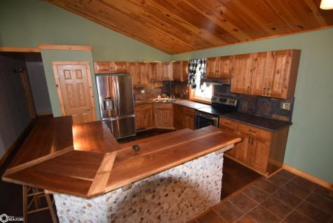 219 8th Avenue SE Clarion IA 50525