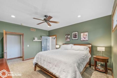 125 Boulder Road Mason City IA 50401